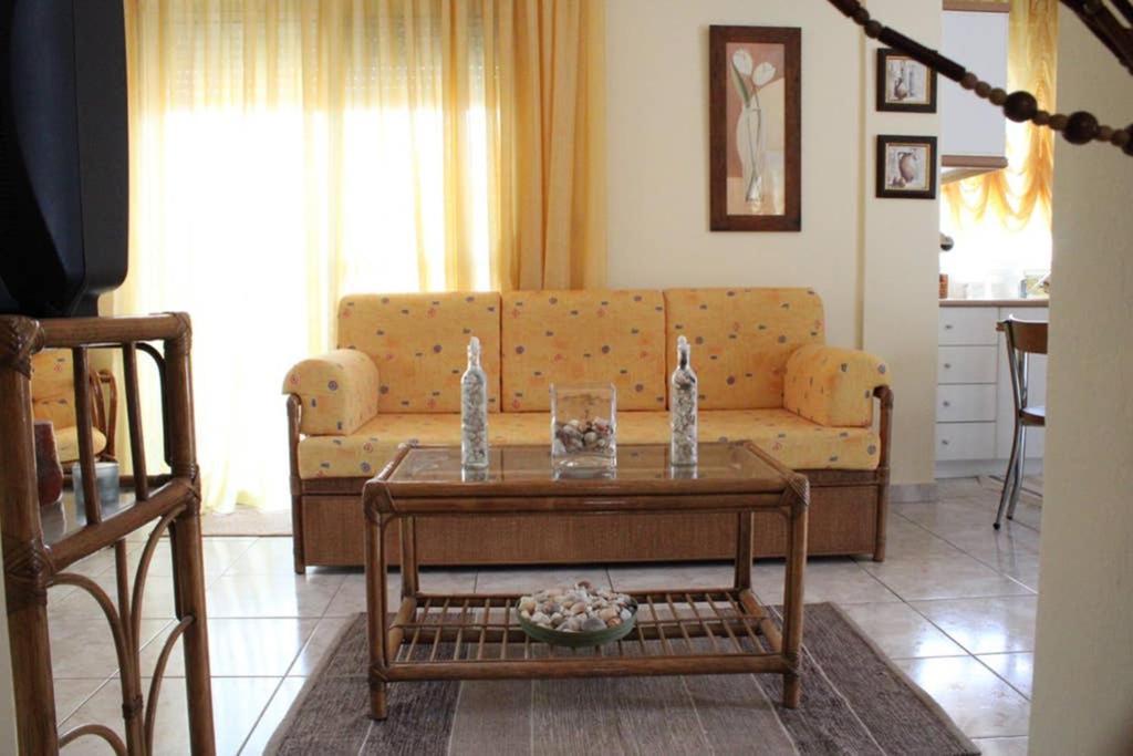 Holiday Apartment Flogita Exterior photo
